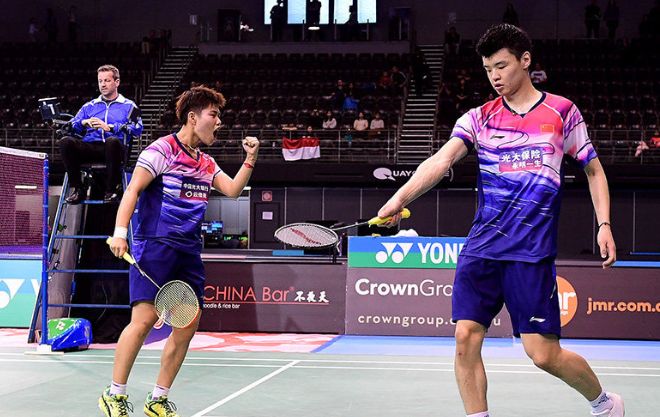 印尼队险胜韩国队，黄鸭组合带队取胜