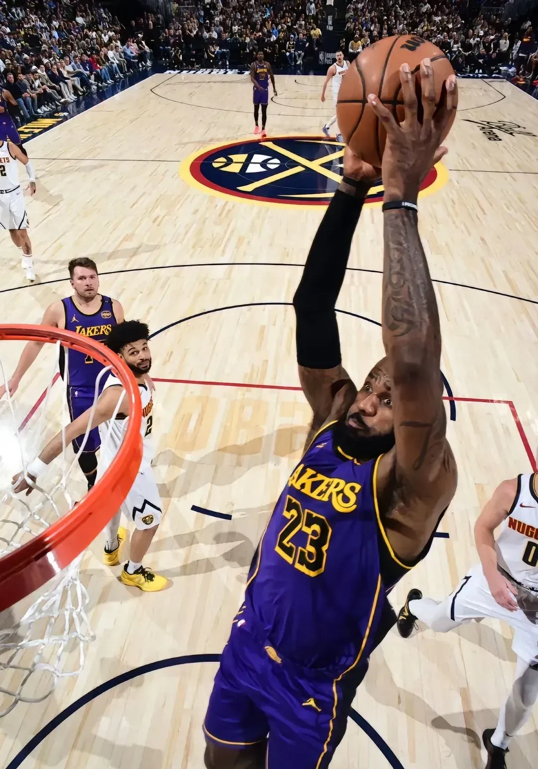 独行侠力克湖人，塔图姆统治全场