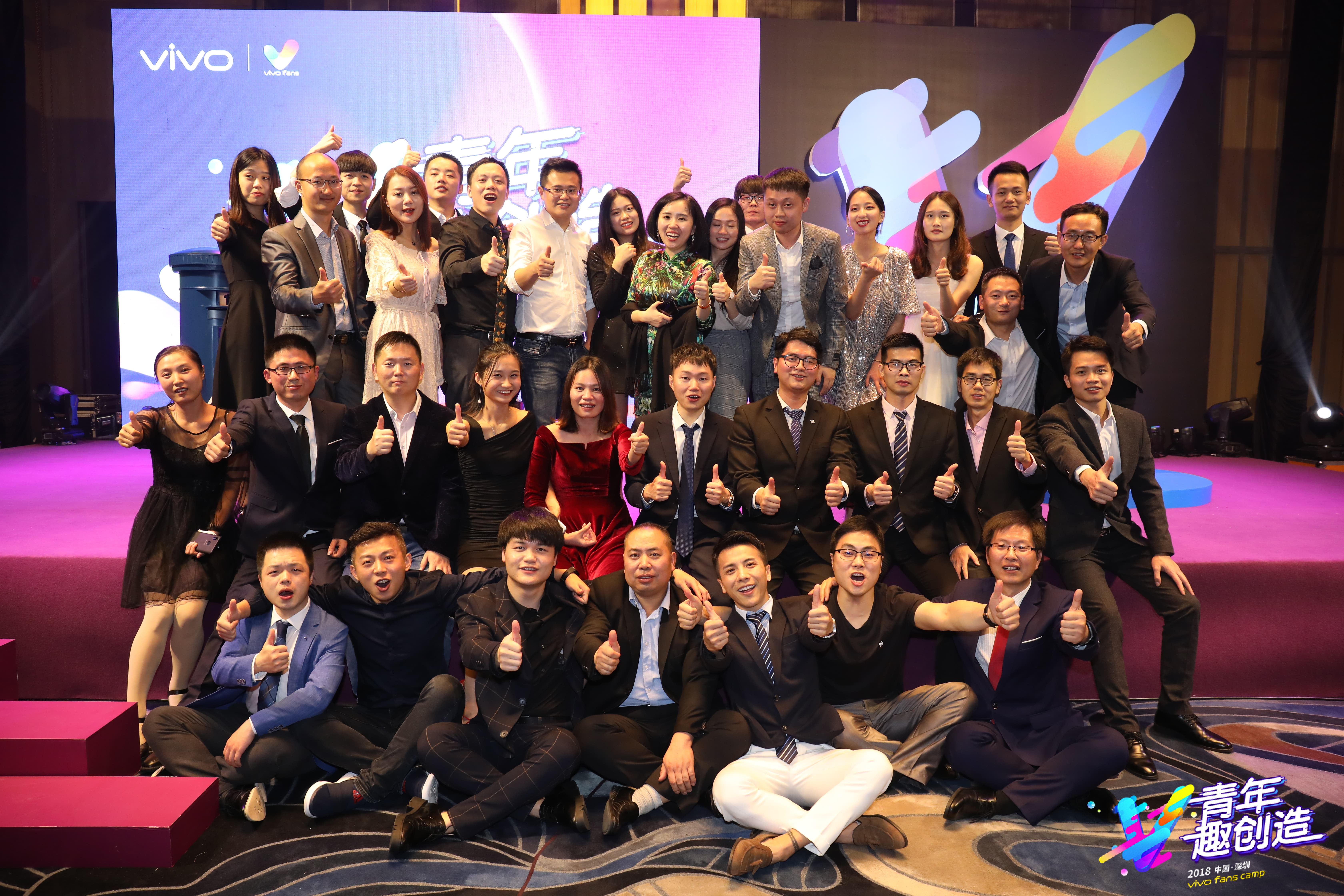 群英荟萃：各路豪强齐聚一堂，绝对精彩