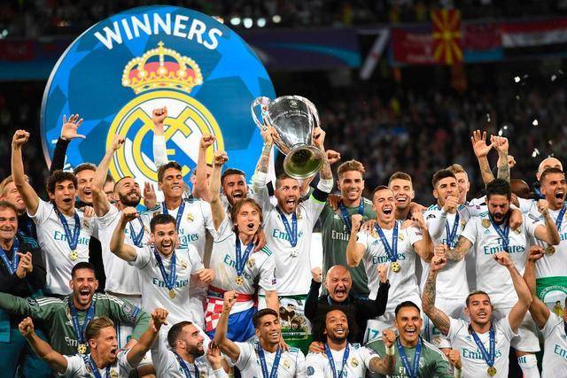 开云体育下载-欧洲联赛冠军争夺激烈，球队实力均衡