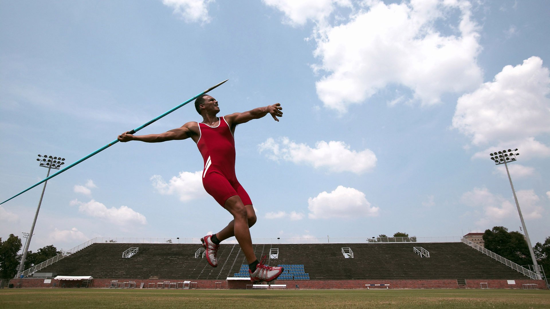 绿茵场上的彩虹革命，南非绝杀爱尔兰，格列兹曼用连续进球丈量王座的距离